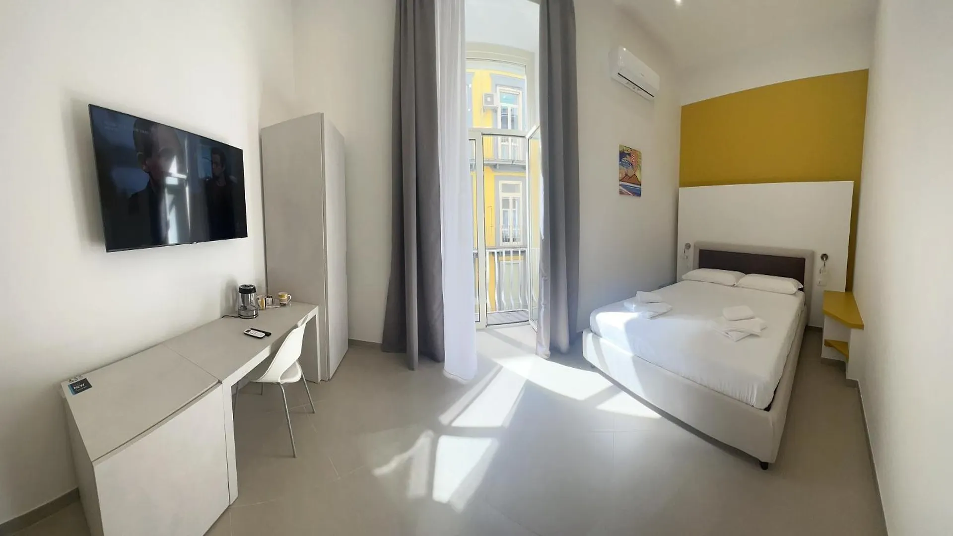 Dimora Chiaia 209 Hotel Naples 0*,  Italy