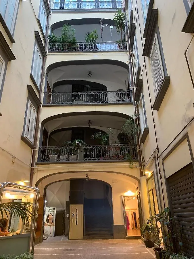 Guest house Dimora Chiaia 209 Hotel Naples
