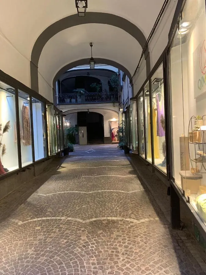 Dimora Chiaia 209 Hotel Naples 0*,