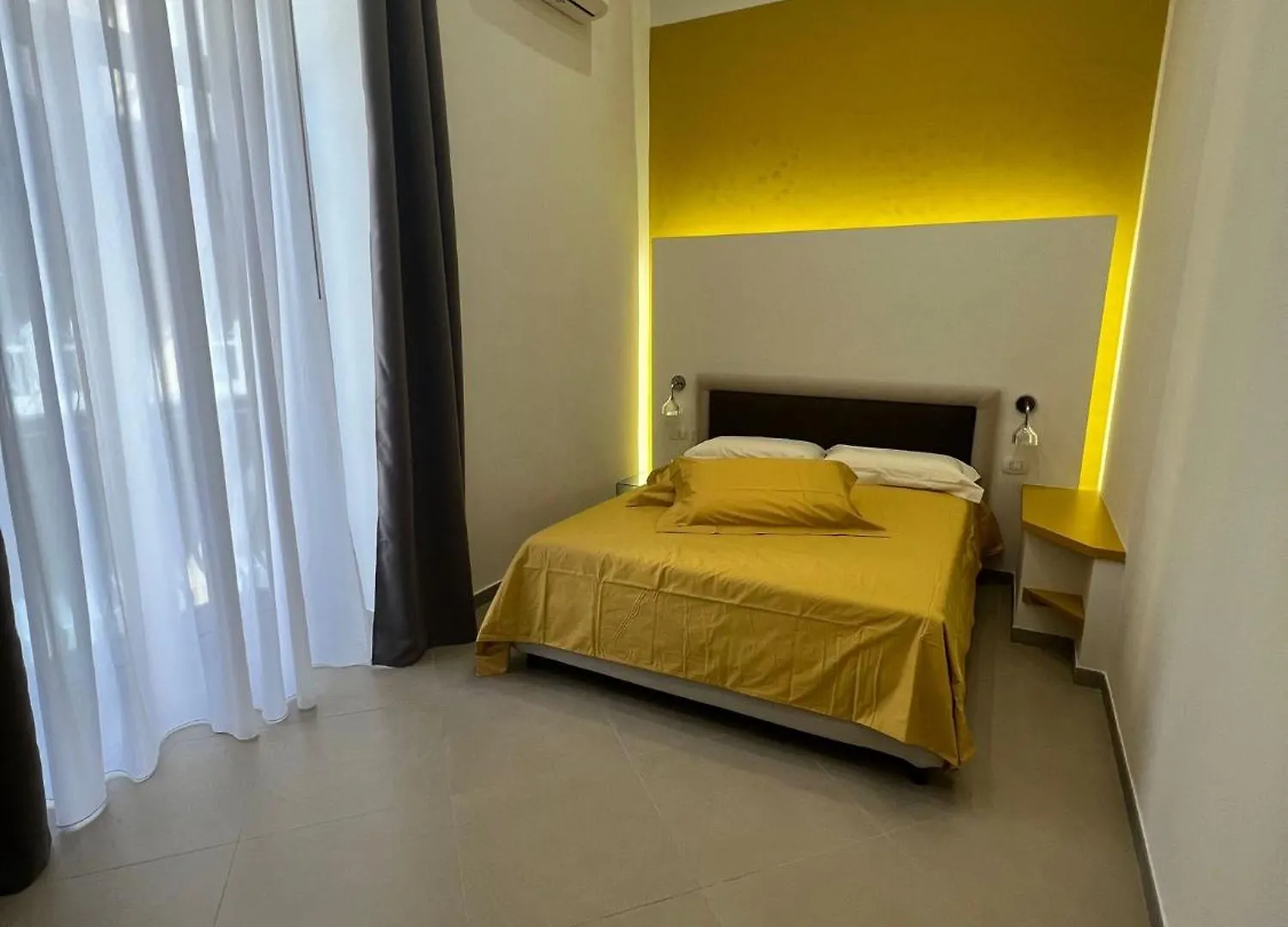 Dimora Chiaia 209 Hotel Naples Guest house